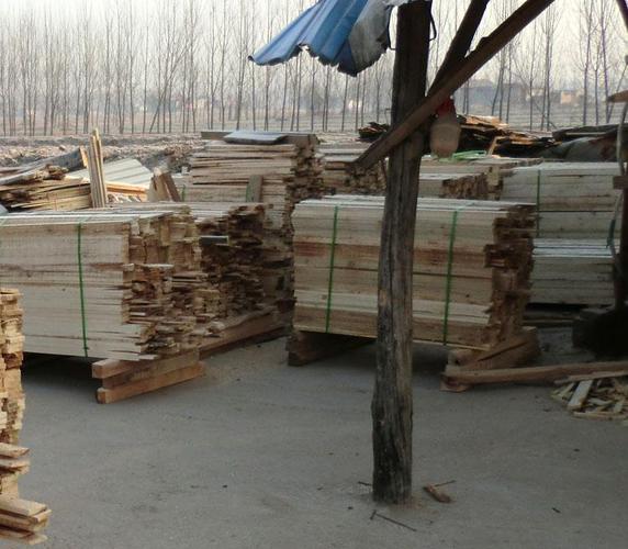 供应齐河县表白寺镇一元木材加工厂--板材 木材板材,生态木方木,欢迎